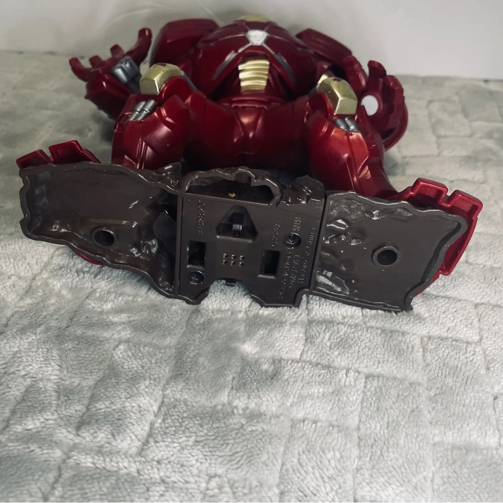 IRON MAN HULKBUSTER FIGURE